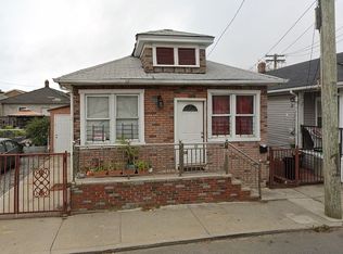 195 24th Bch, Far Rockaway, NY