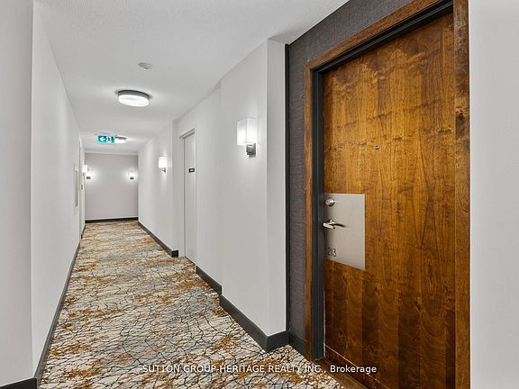 4th image of 1235 Bayly St #213