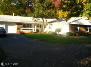 12912 Mount Royal Ln, Fairfax, VA 22033