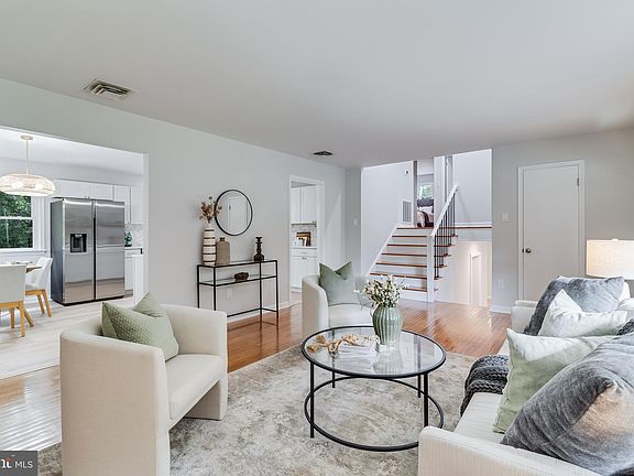 5th image of 7792 Ann Harbor Dr