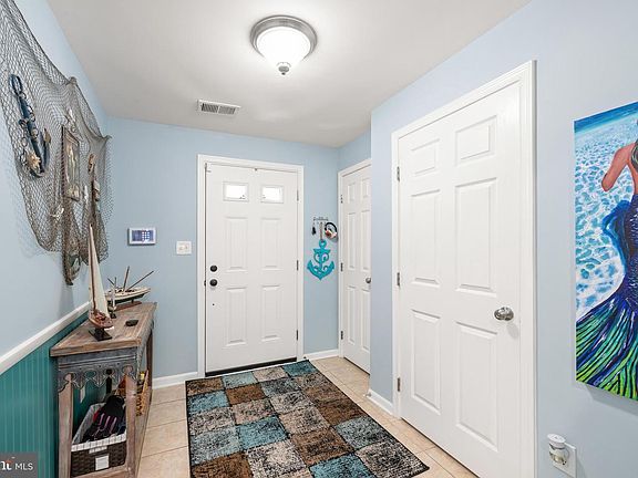 4th image of 27548 Mayfield Rd #42