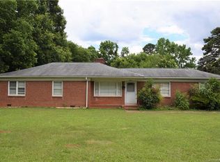 5018 Jackson Dr, Charlotte, NC 28269