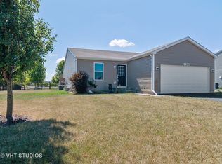 2310 Titus Dr, Yorkville, IL 60560