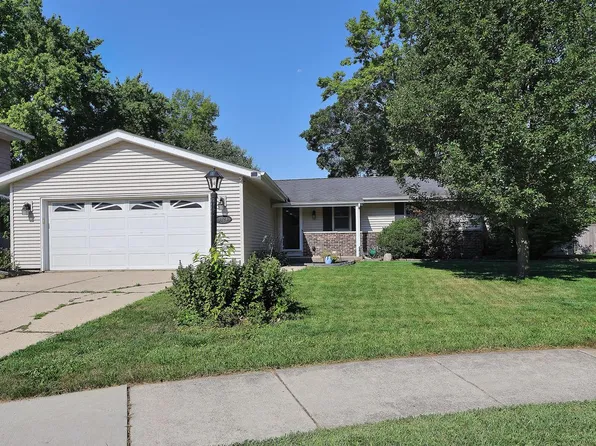 8824 33rd AVENUE, Kenosha, WI 53142