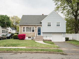 11 Clair St, Bloomfield, NJ 07003