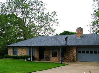 215 Starnes St, Winona, TX 75792