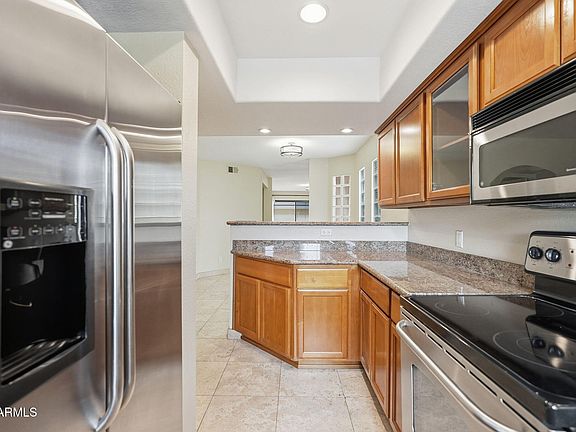 4th image of 3235 E CAMELBACK Road #211