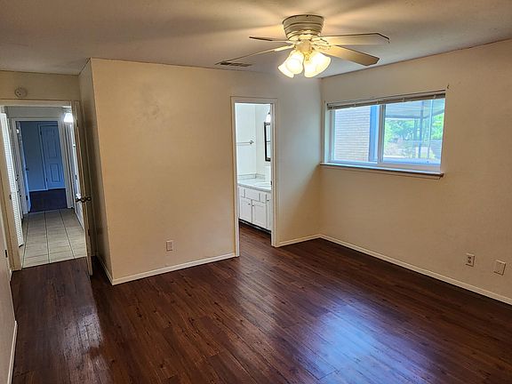 4th image of 3225 Dreeben Dr APT 101
