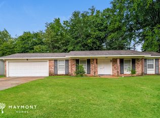 1343 Springdale Dr, Jackson, MS 39211
