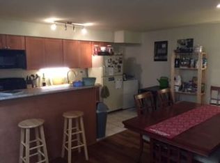 748 S 3rd St APT 1, Philadelphia, PA 19147