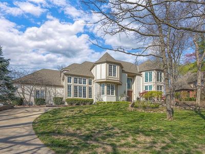 3612 W 121st Ter, Leawood, KS, 66209