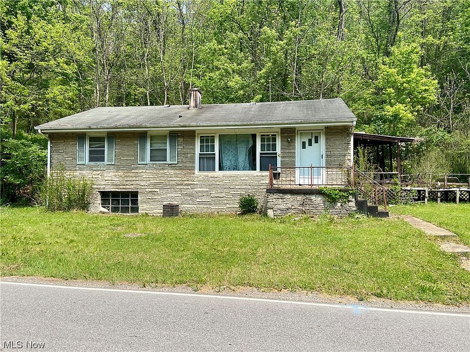 1st image of 70360 Nagy Dr