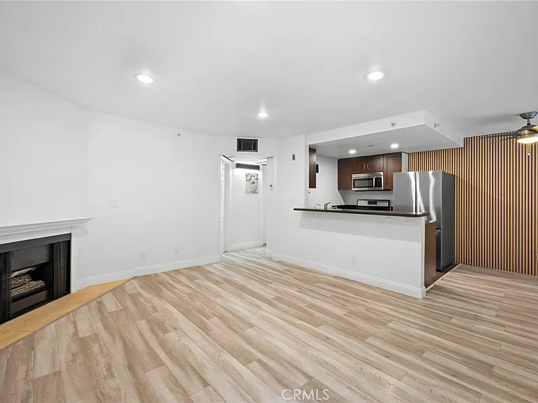 1116 E Palmer Ave #5 — Photo 8