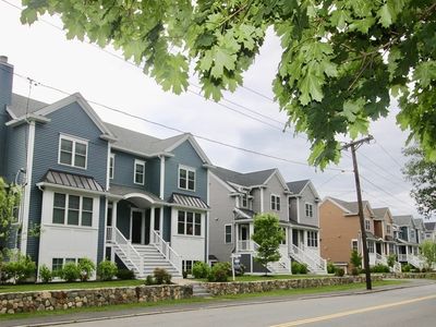 8 Grove St #1, Waltham, MA, 02453