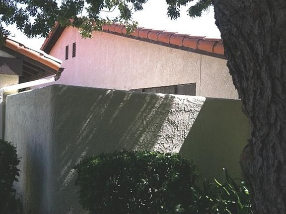 2nd image of 3952 Mesa Circle Dr #A
