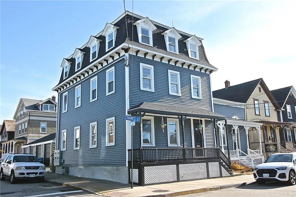 2 bed, 1.0 bath, 864 sqft, $3,000 — Photo 1