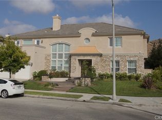 18549 Clydesdale Rd, Granada Hills, CA 91344