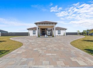 18341 SW 224th St, Miami, FL 33170