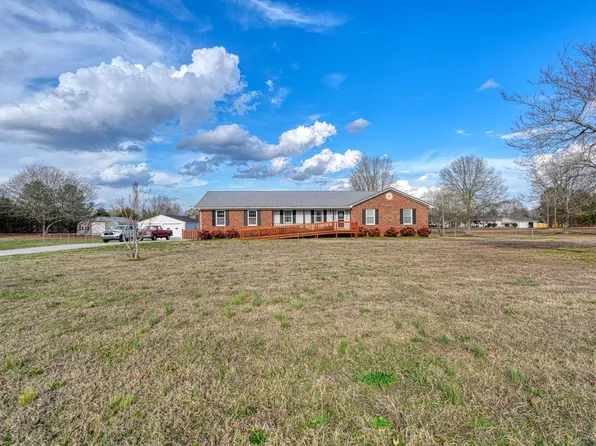 421 Blackstock Rd, Pauline, SC 29374