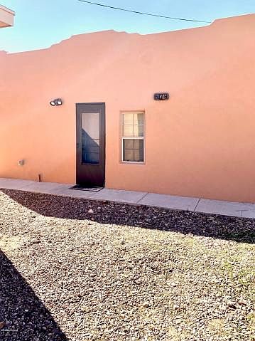 1st image of 517 N Tornillo St APT B