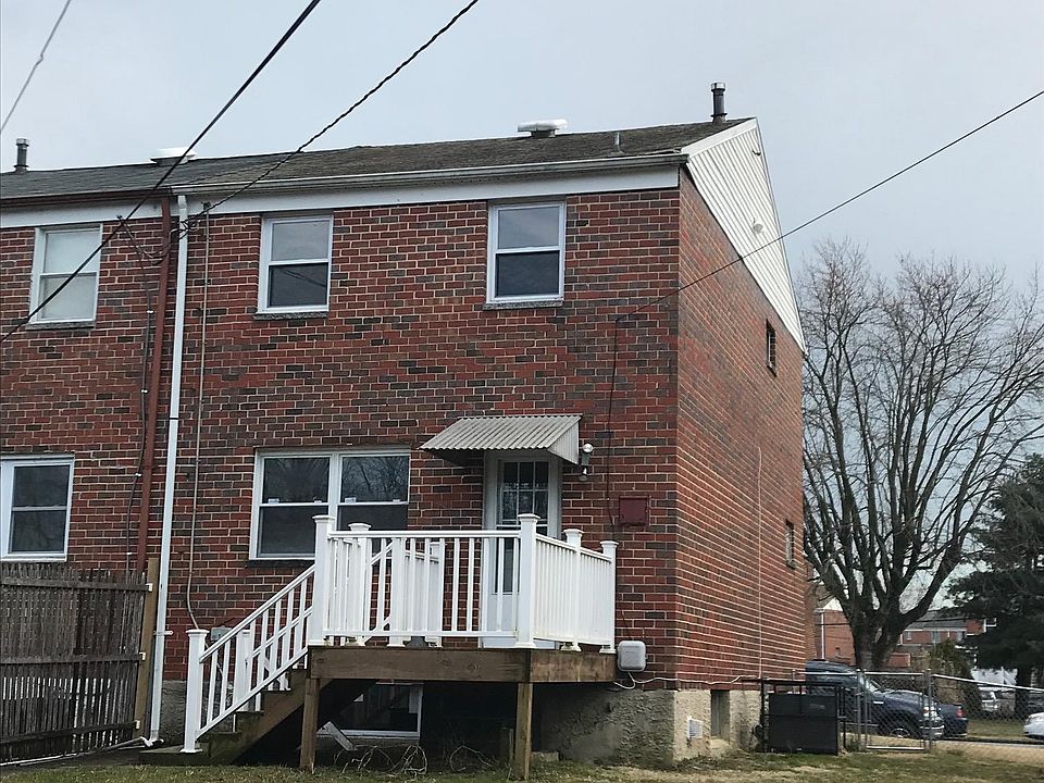 2nd image of 1136 Foxwood Ln
