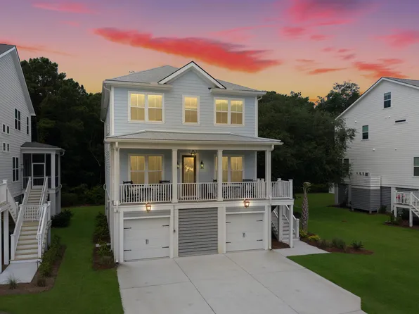 1069 Capersview Ct, Mt Pleasant, SC 29429