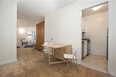 Sold by Prime Manhattan