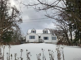 10450 Beechtree Rd, West Valley, NY 14171