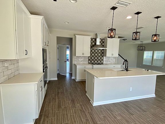 Large custom kitchen
