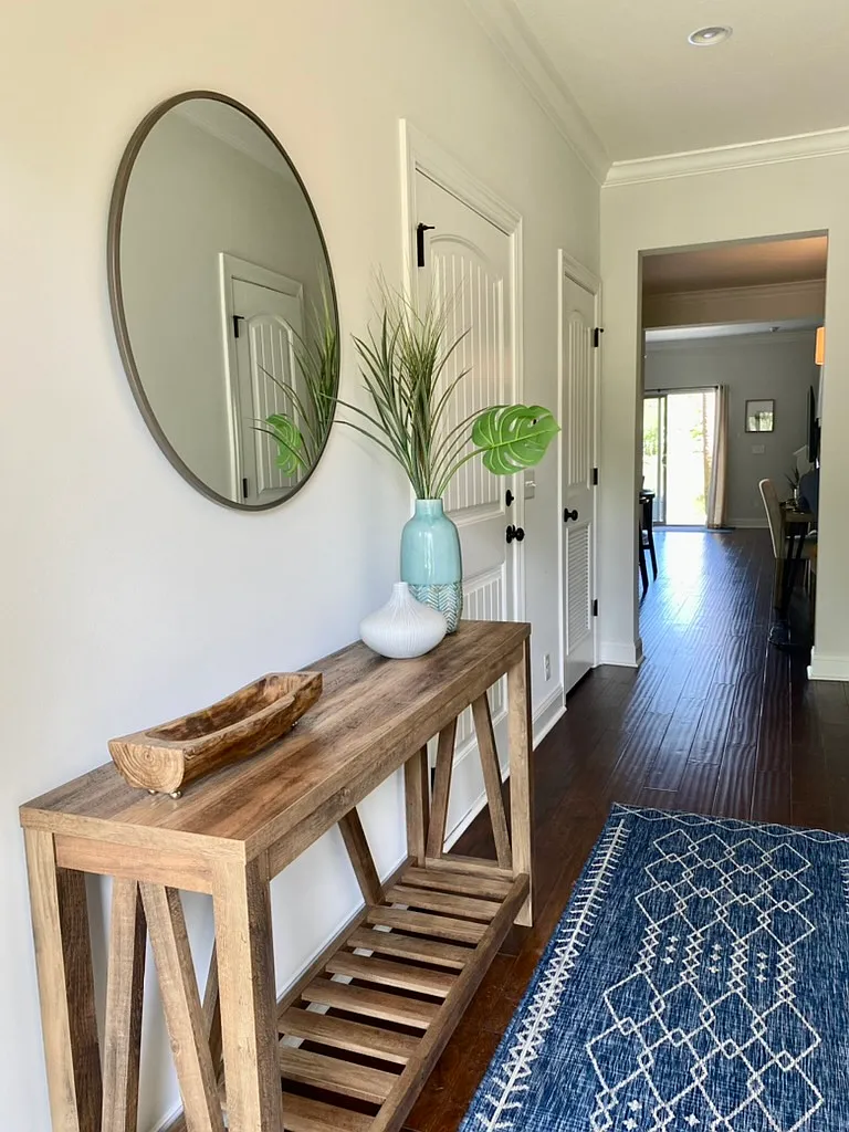 3 bed, 2.5 bath, 1772 sqft, $3,490 — Photo 2