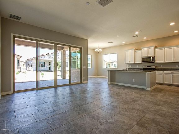 5th image of 331 N Marcos Ct