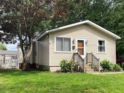 54 Wannisett Ave, Riverside, RI, 02915