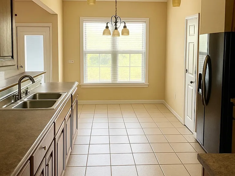 103 Pine Grove Dr — Photo 6