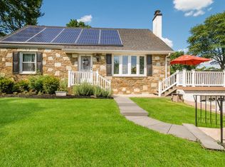 769 Bluebell Rd, Warminster, PA 18974