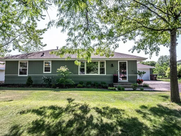 8507 Hadley Ave S, Cottage Grove, MN 55016