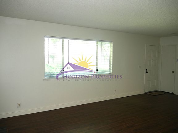 4th image of 5808 Shadow Creek Dr APT 1