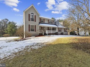 7742 Lake Shore Dr, Owings, MD 20736