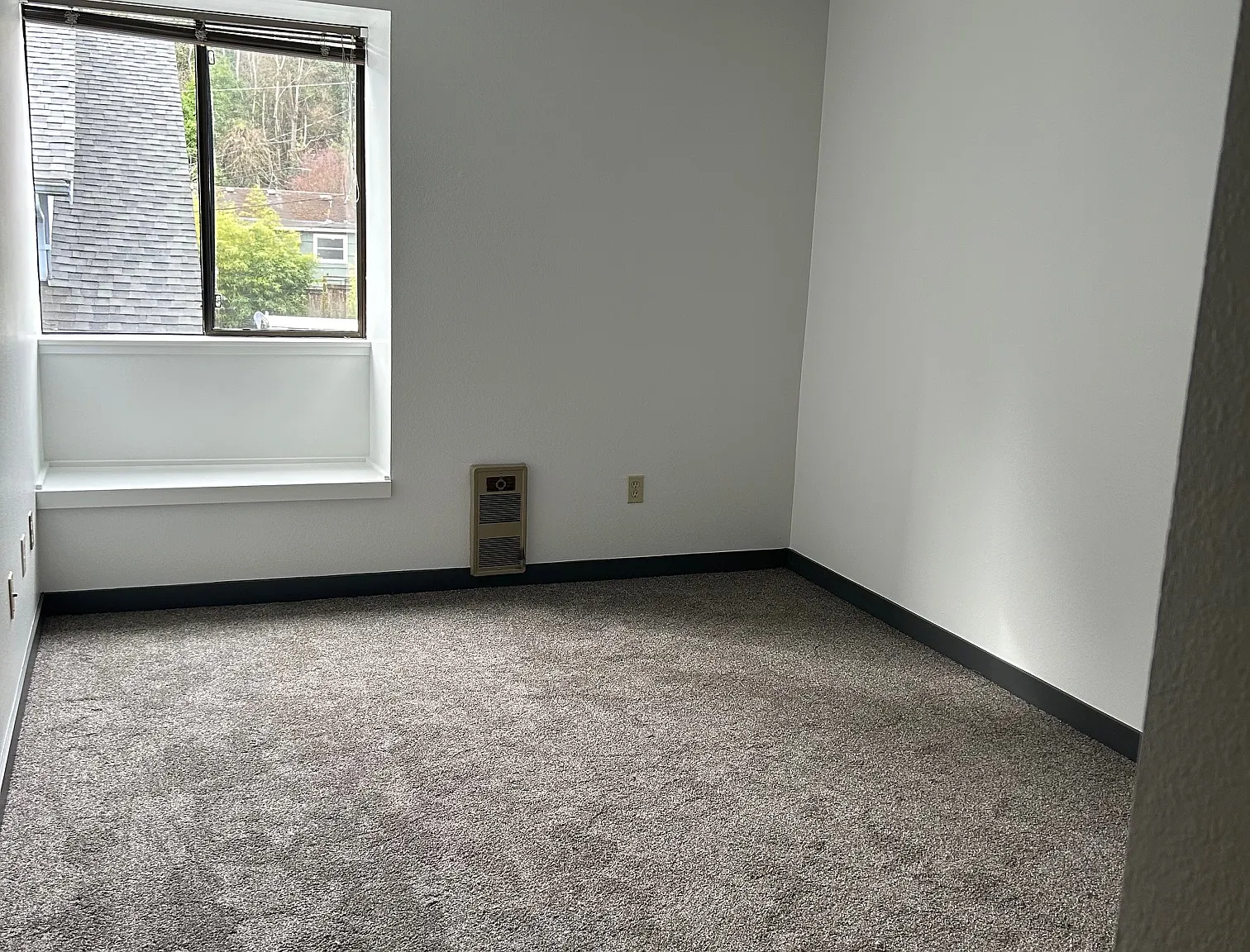 2 bed, 850 sqft, $1,895 — Photo 4