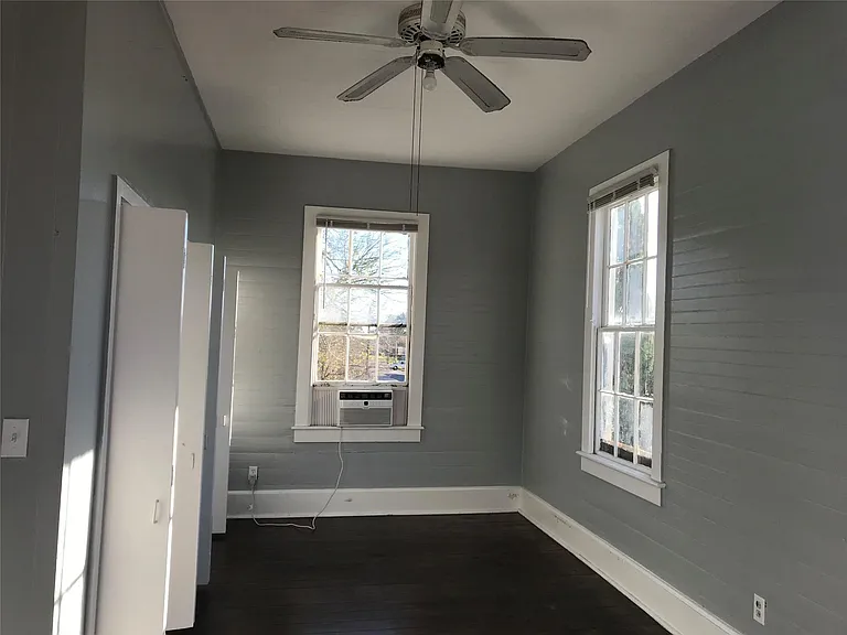 2127 Avenue K #UP — Photo 5