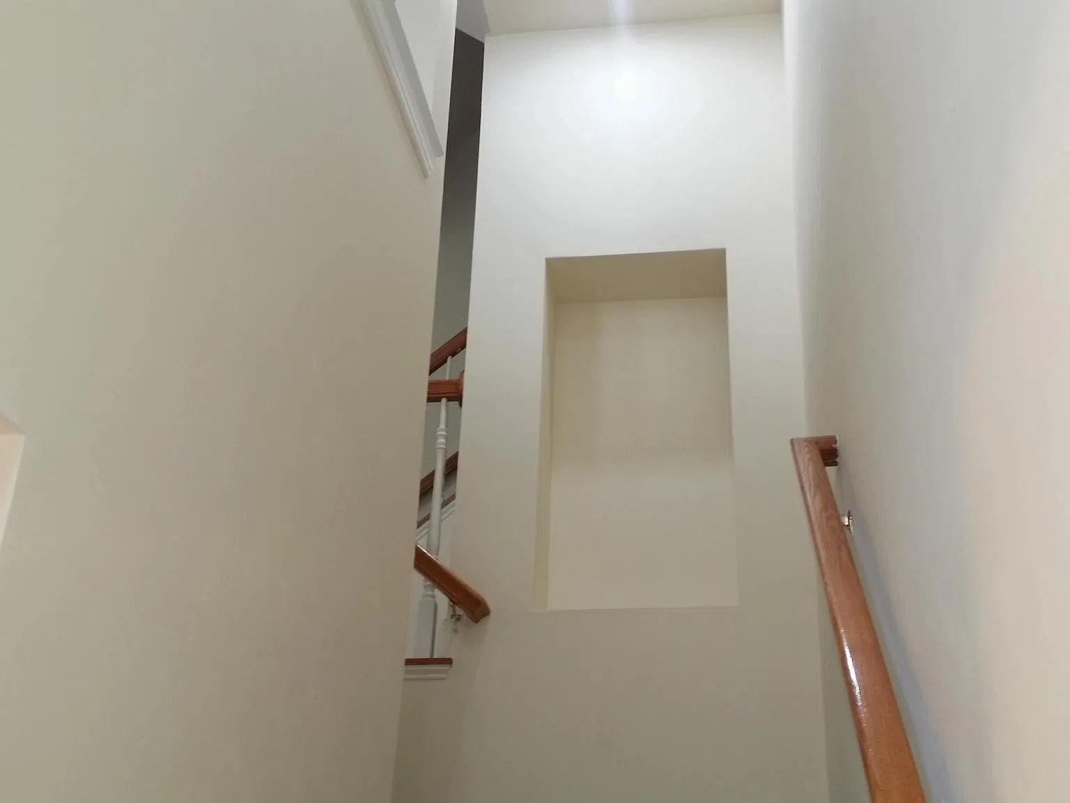 4 bed, 3.5 bath, 3000 sqft, $3,050 — Photo 3