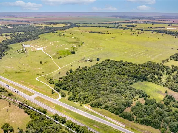 Highway 6, Calvert, TX 77837