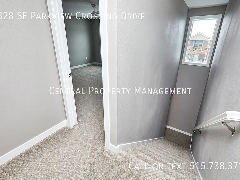 2328 SE Parkview Crossing Dr — Photo 9