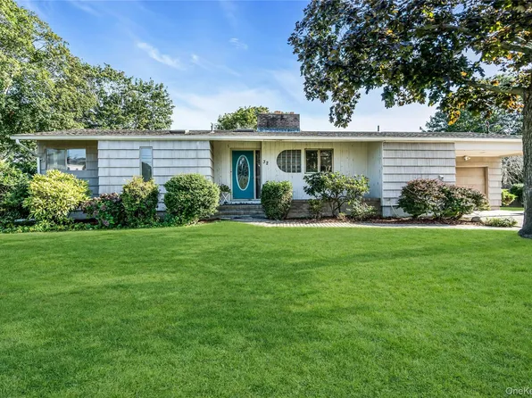 32 E 7th Street, Patchogue, NY 11772