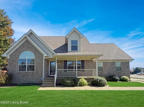 150 Crimson Creek Dr, Mount Washington, KY 40047