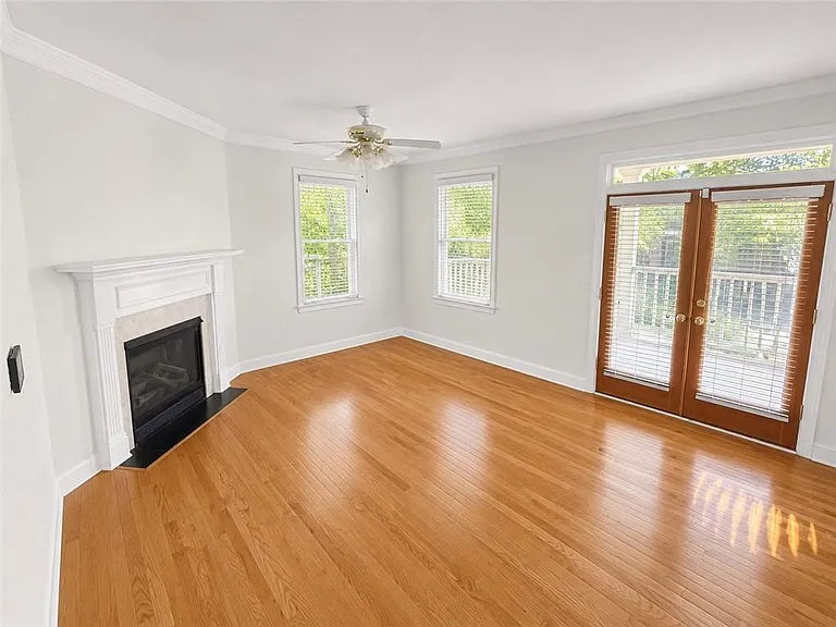 479 Woodward Ave SE — Photo 16