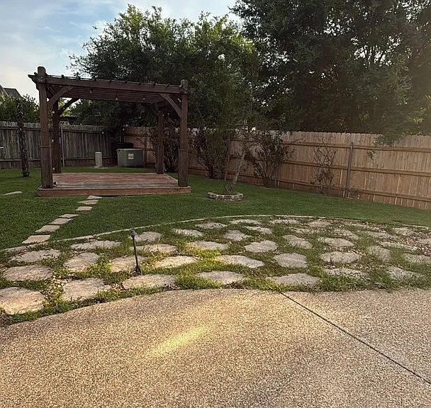 9572 Rochel Dr — Photo 64