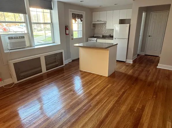 7200 John F Kennedy Blvd E #1, North Bergen, NJ 07047