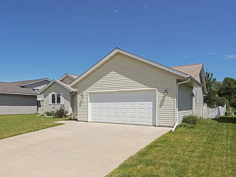 1187 Blackhawk Dr SW — Photo 51
