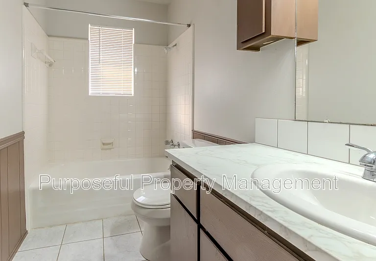 514 N Ponca Ave #2 — Photo 16