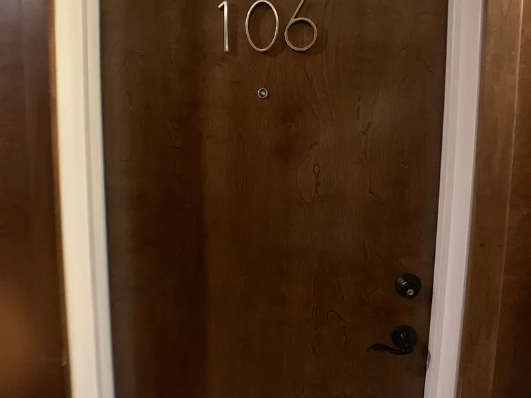 1740 Chestnut St — Photo 10